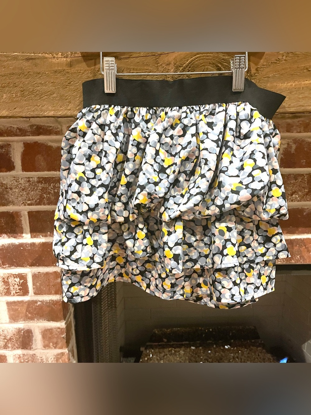 Tiered Floral Dot Mini Skirt in Black and Yellow Sz S